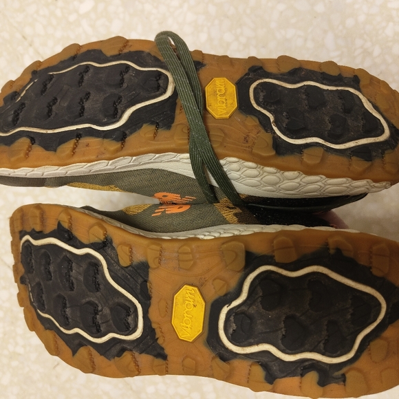 New Balance Trail Sneakers - Picture 3 of 3